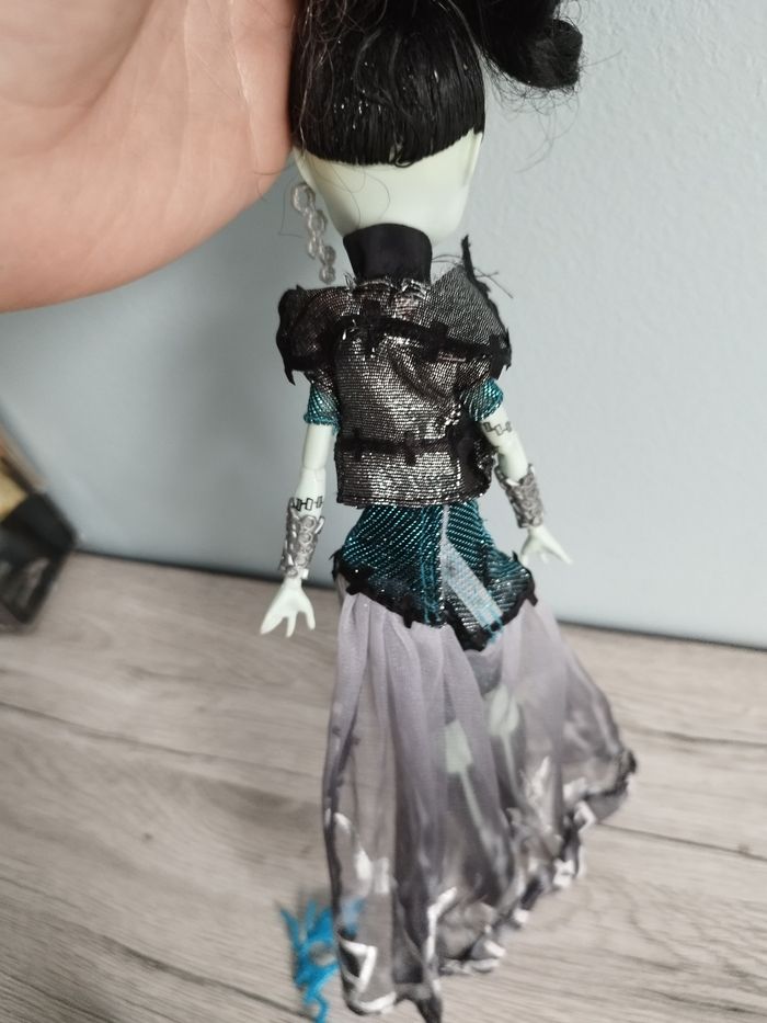 Poupée Monster high Frankie Stein ghouls rule - photo numéro 5