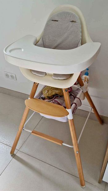 Chaise haute evolu 2 childhome