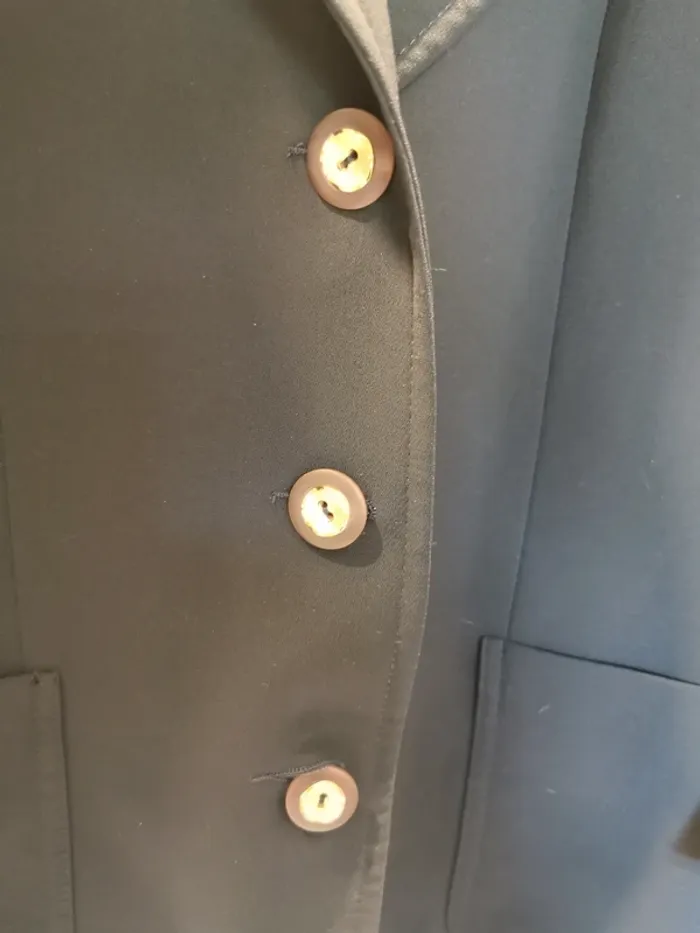 Jolie veste classe T50 - photo numéro 4