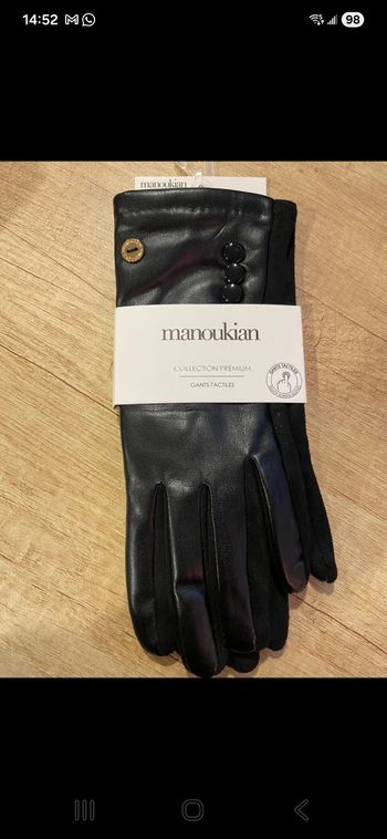 Gants tactiles neufs Manoukian
