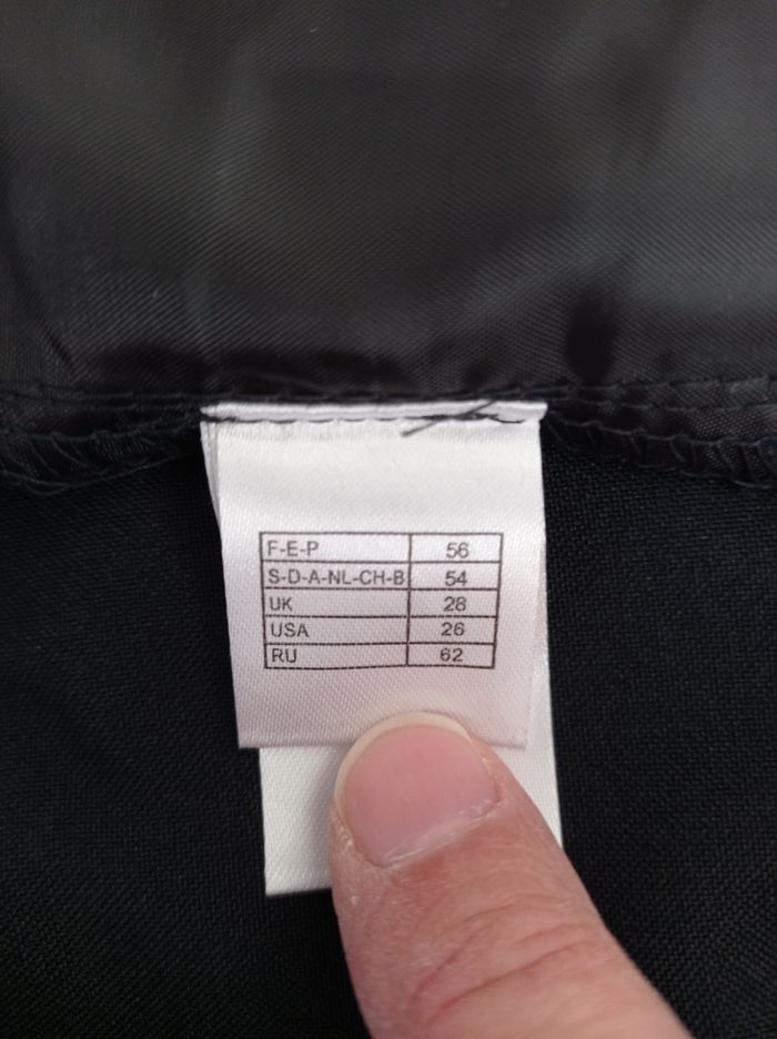 PANTALON Femme CHARMANCE Noir. NEUF. - photo numéro 4