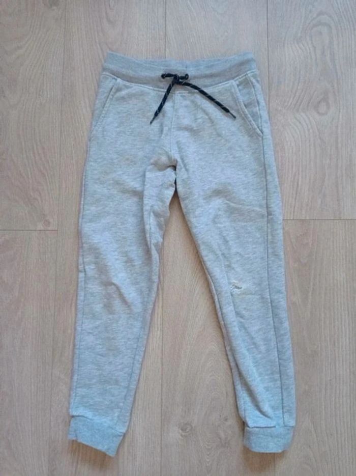 Pantalons Kiabi et Okaïdi 7 ans - photo numéro 2