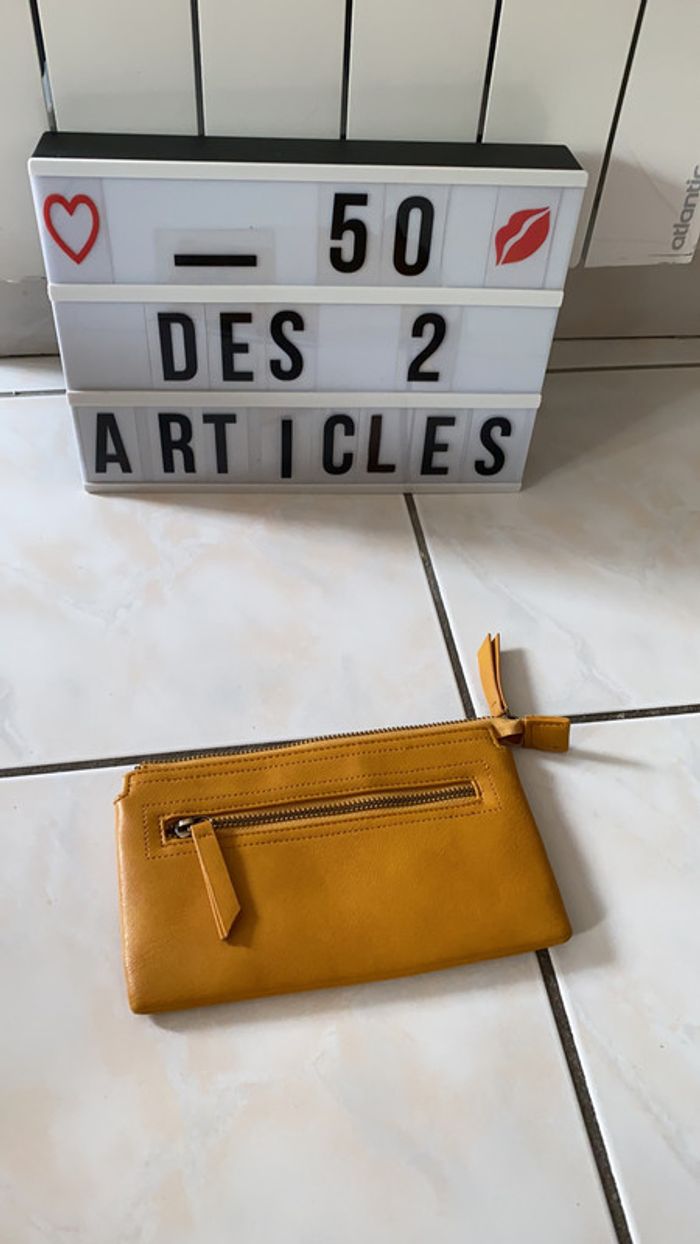 Pochette moutarde moa