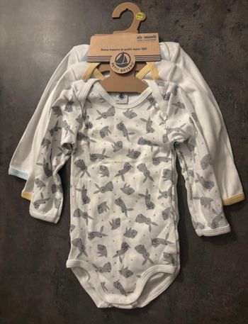 Lot de 3 bodies garçon,24 mois (petit bateau)