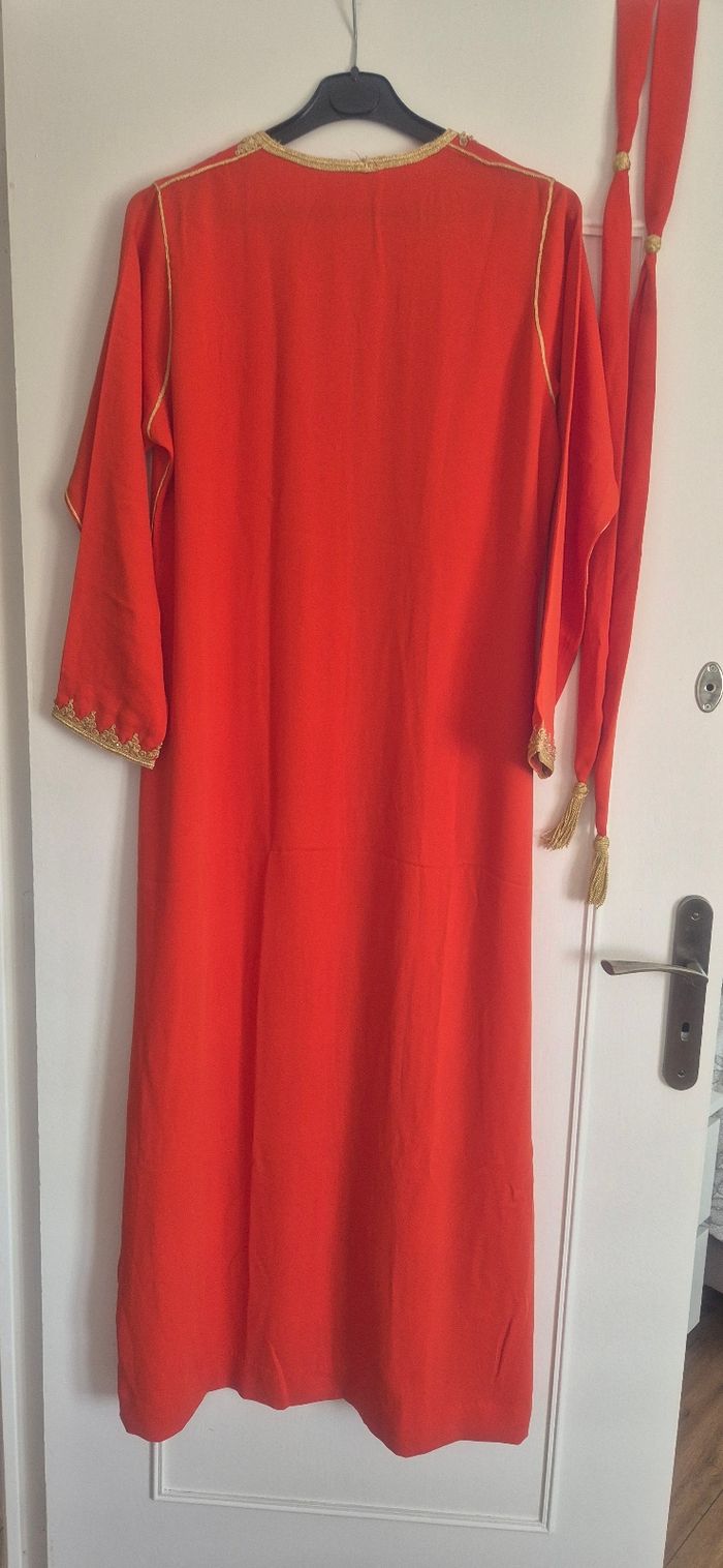 Robe de soirée - photo numéro 2