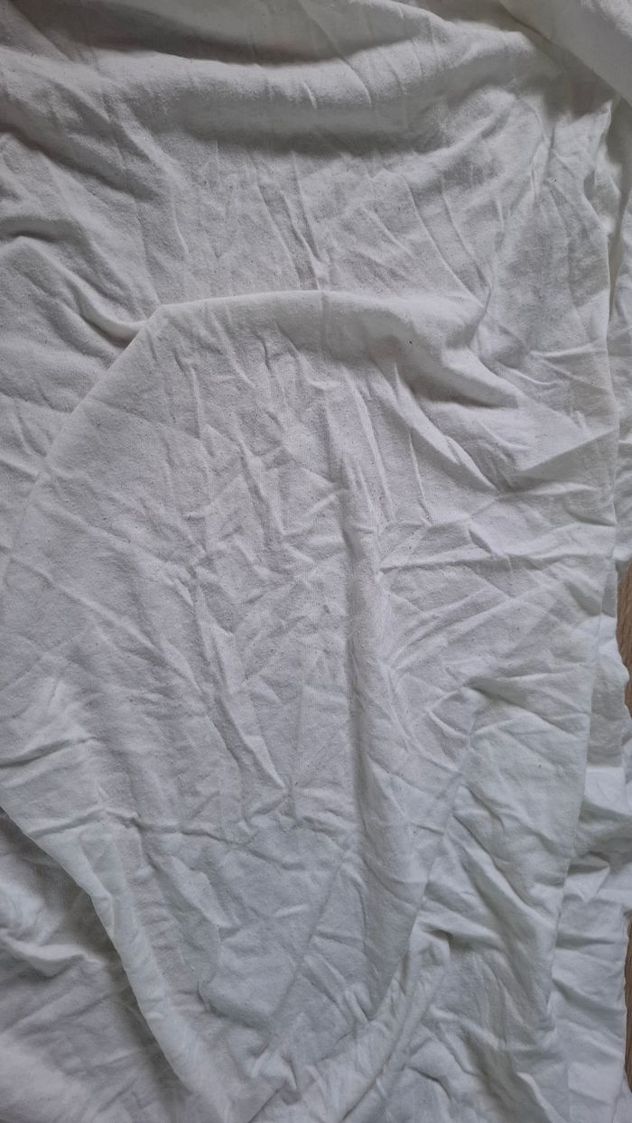 1 alèse et 4 draps-housse 60x120cm TBE - photo numéro 9