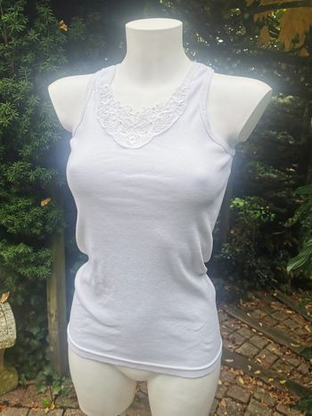 Débardeur blanc dentelle