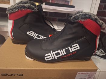 Chaussure de ski de fond 