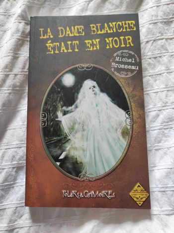 La dame blanche était en noir 