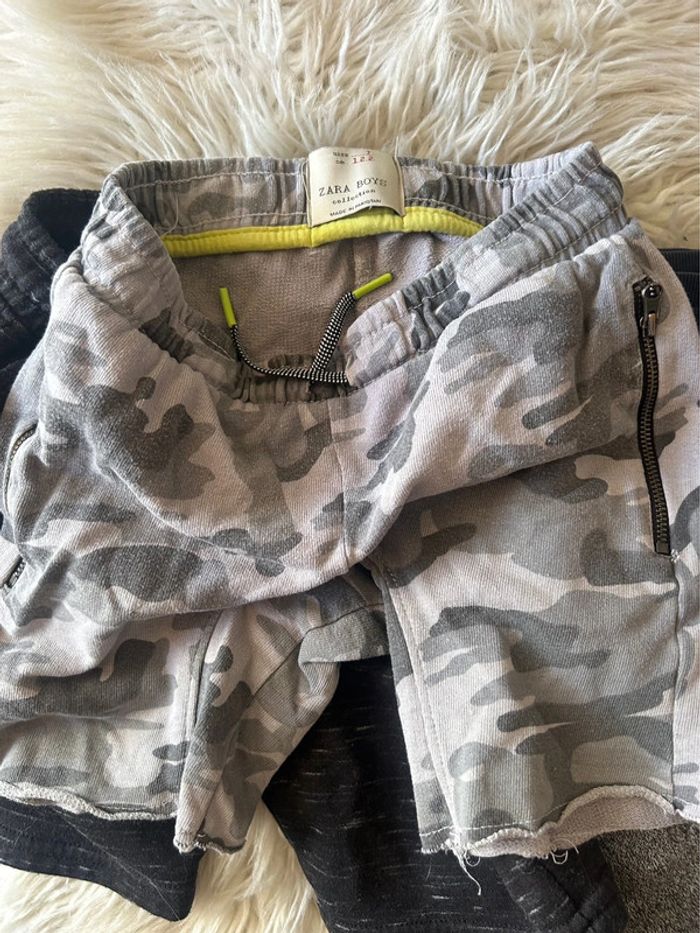 Garçon 👦🏻 Lot 3 shorts + 1 offert - H&M taille 6/7 ans - photo numéro 5