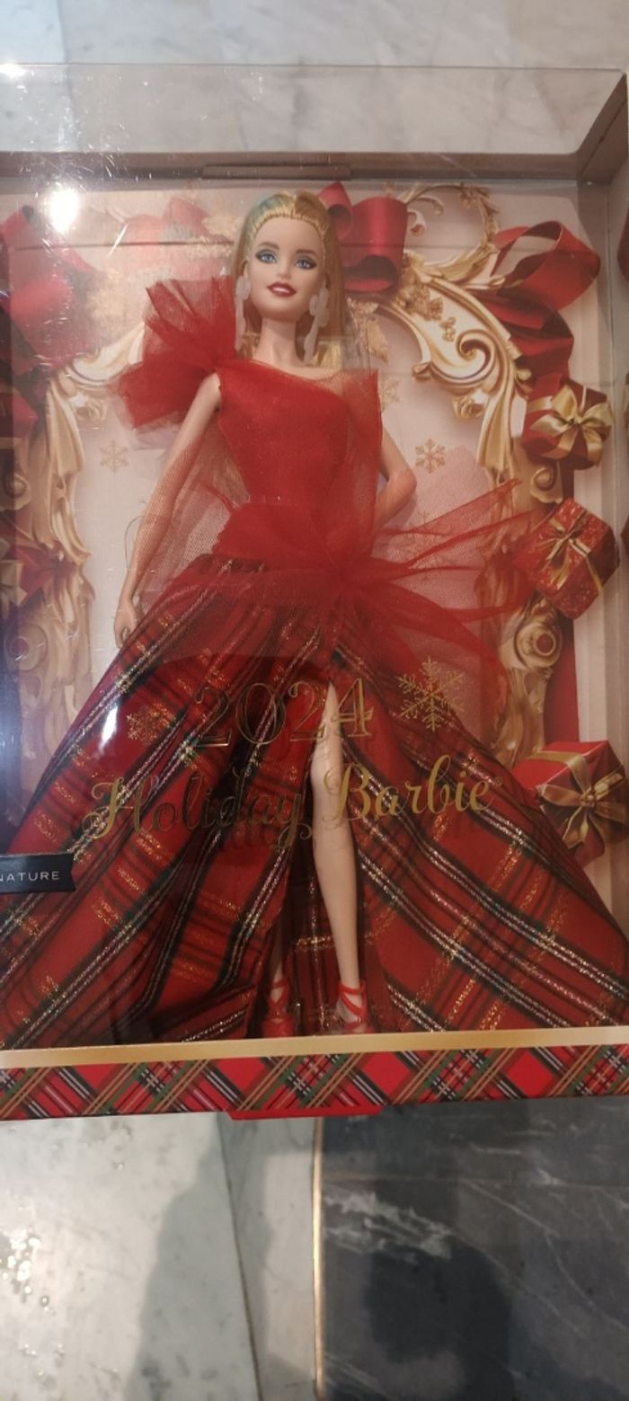 Holiday barbie