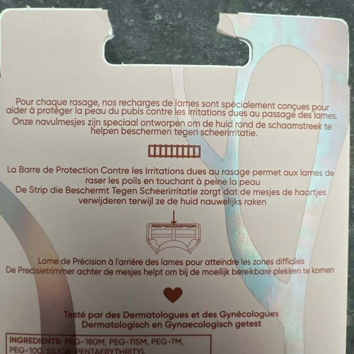 Gillette Vénus 8 Lames - photo numéro 3