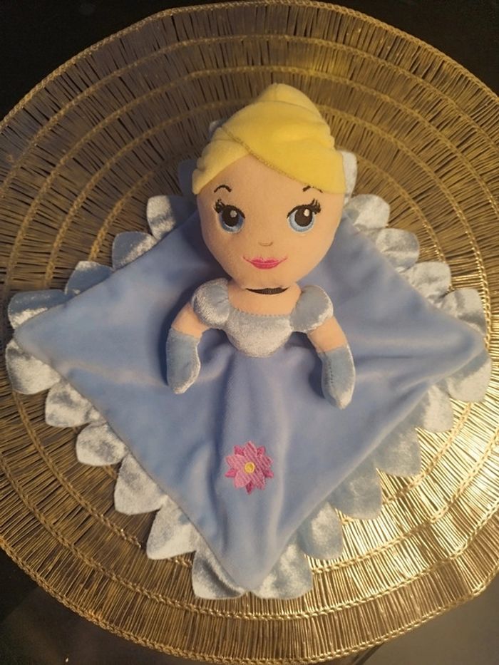 Doudou Cendrillon - photo numéro 2