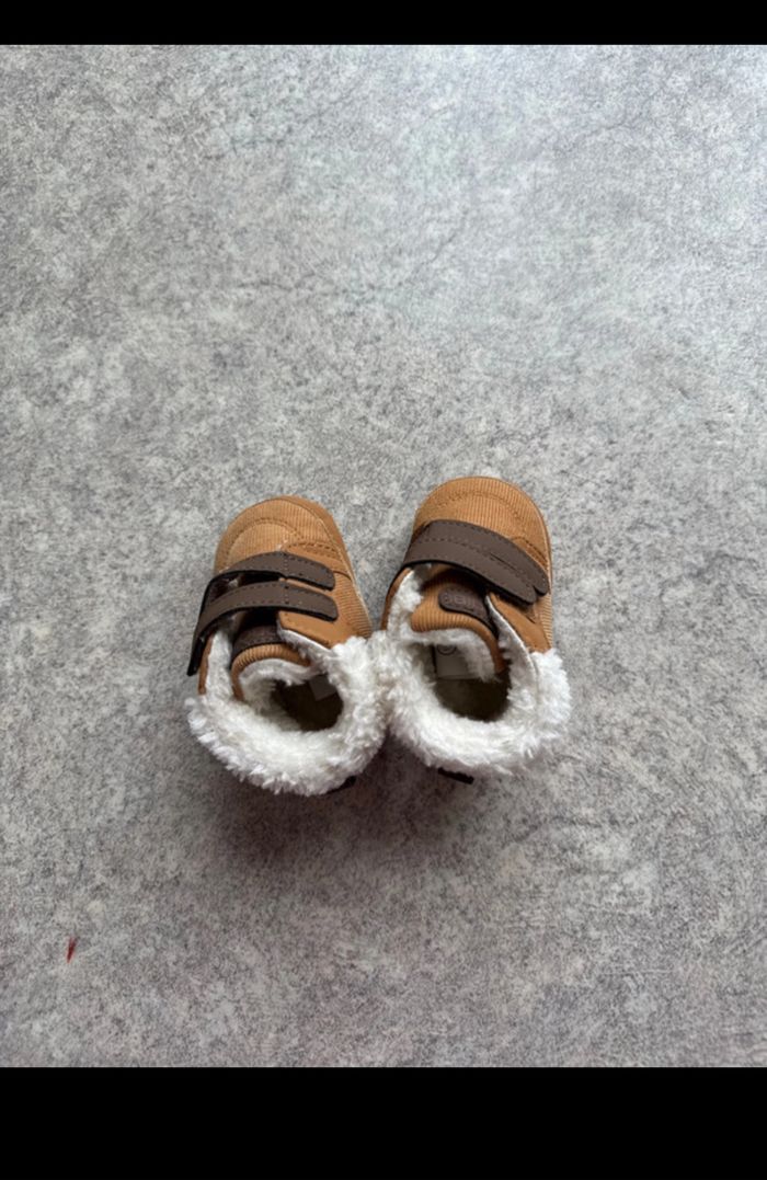 Chaussure bébé - photo numéro 4