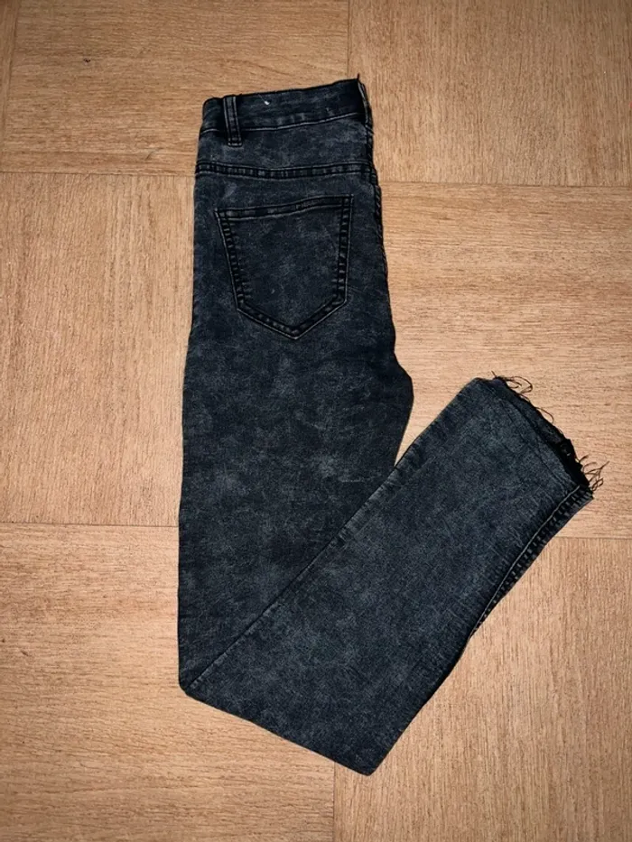 Jeans Jennyfer - photo numéro 4