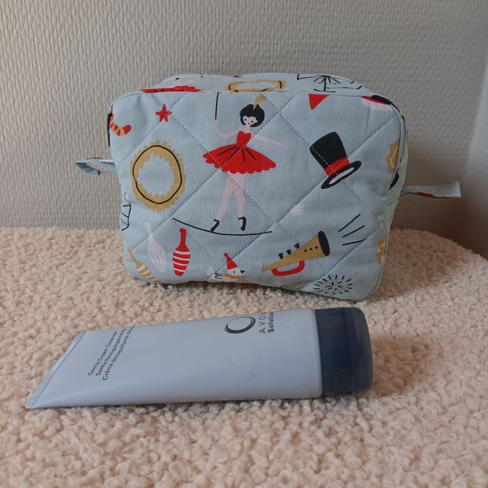 Trousse toilette enfants thème cirque 🎪 - photo numéro 3