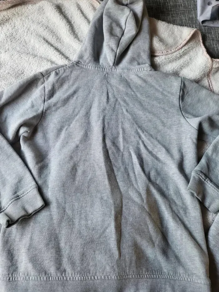 Lot de 3 sweats taille 12 ans - photo numéro 11