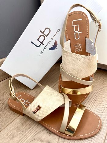 Sandales les petites bombes