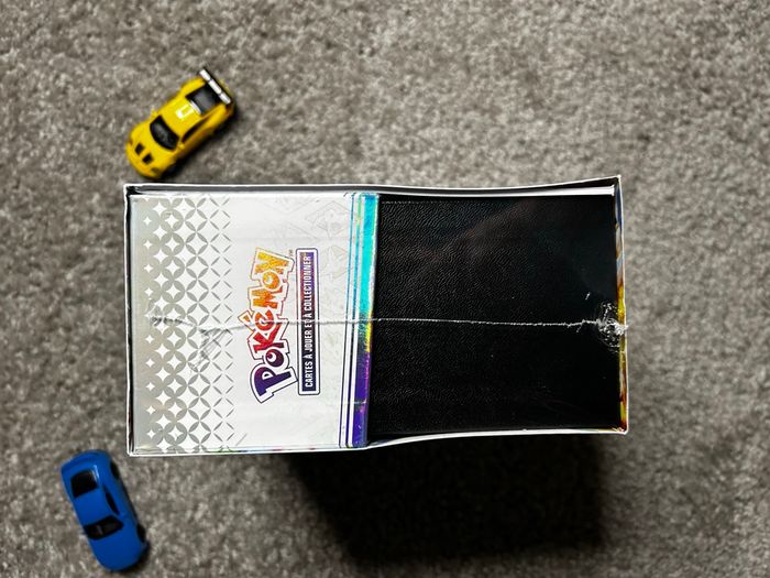 ETB Pokémon Écarlate et Violet EV 8.5 - photo numéro 5