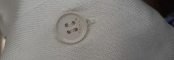 Robe lacoste neuve - photo numéro 4