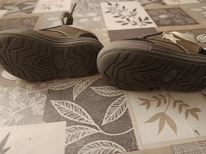 Chaussures bébé - photo numéro 2
