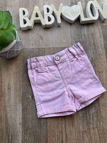 - Short Chino  - 0/3 mois  - Très bon état