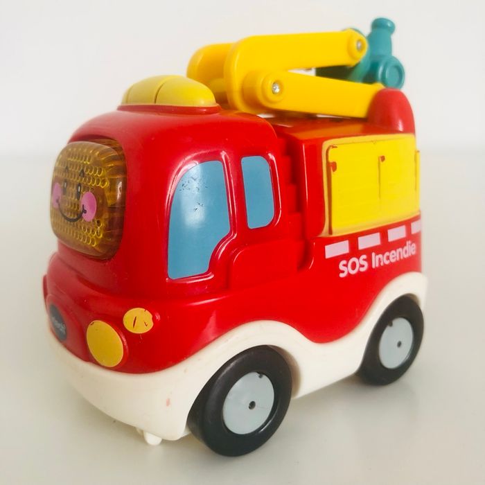 Camion de pompier interactif Vtech - photo numéro 2