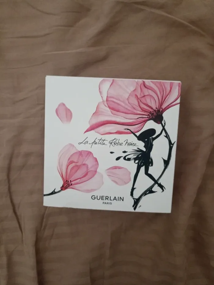 Lait pour le corps La petite robe noire