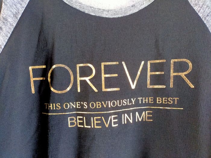 Pull ou tee shirt manches longues léger - photo numéro 2