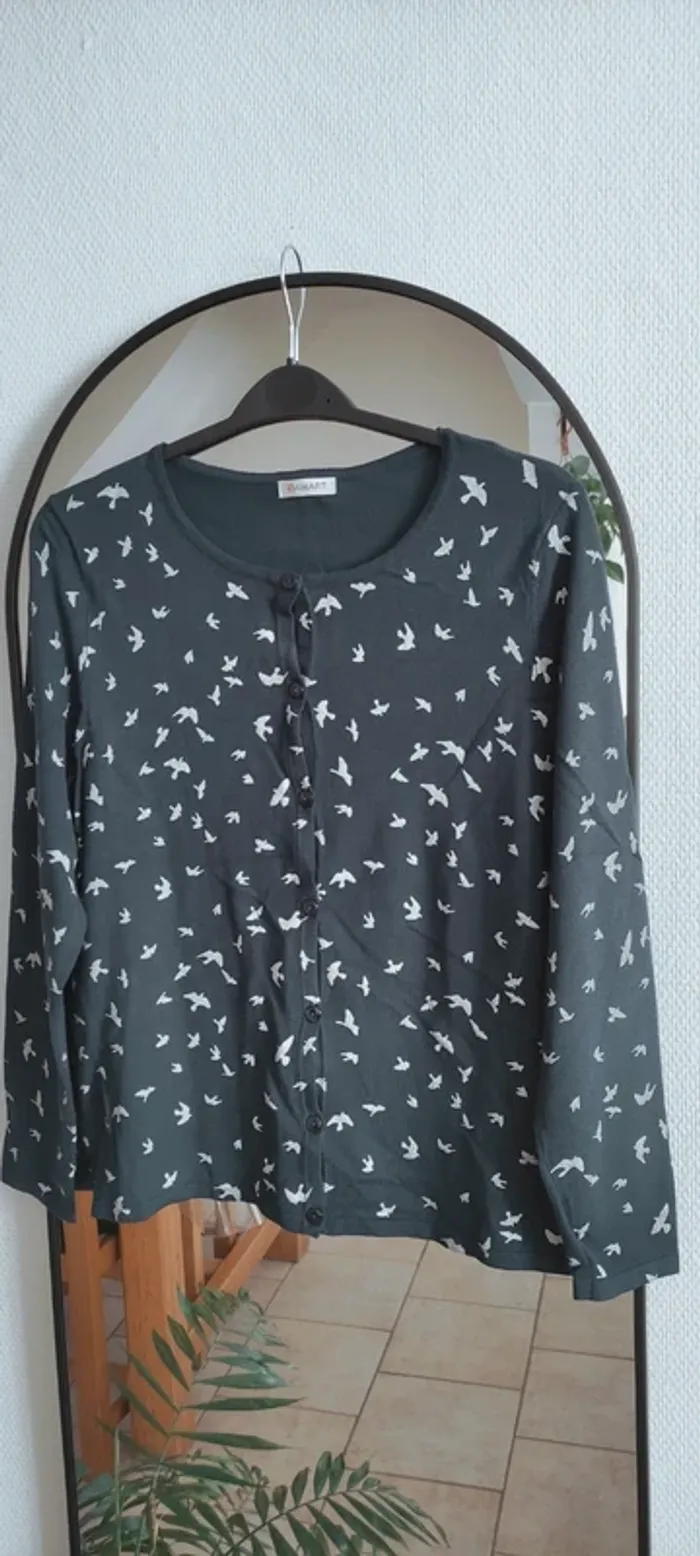 Gilet Damart 42 / 44 neuf