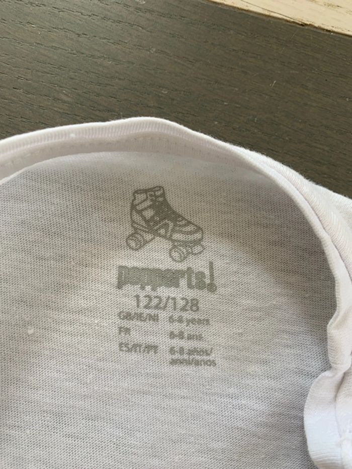 Tee-shirts court blanc Rollers 6/8 ans neuf - photo numéro 4