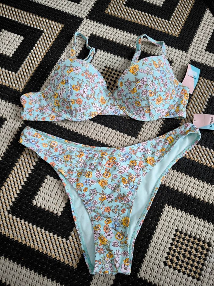 Maíllot de bain ardene taille M 38 neuf