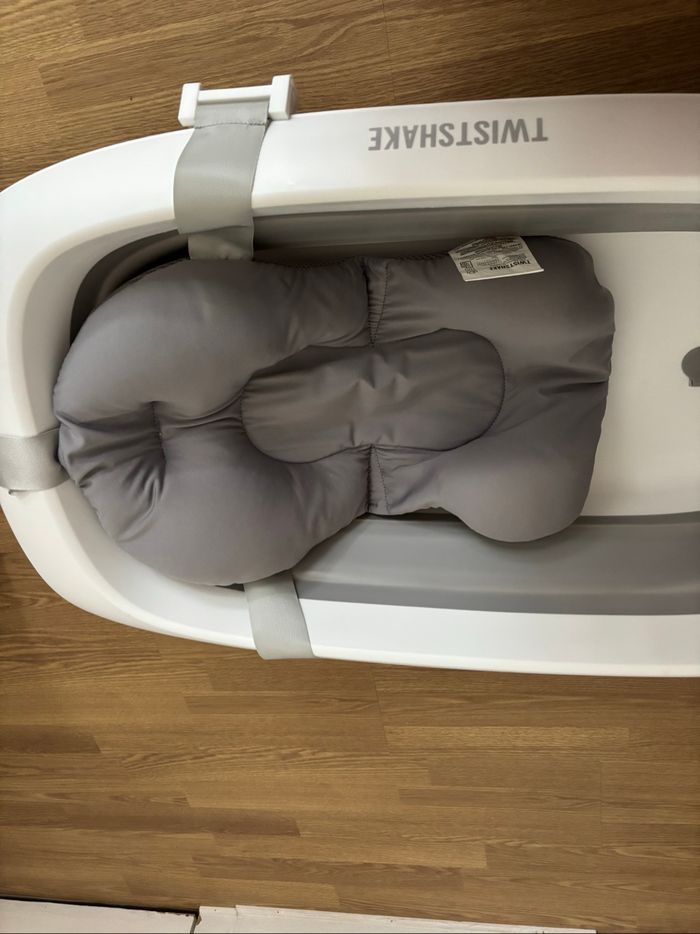 Baignoire Twistshake + coussin - photo numéro 4