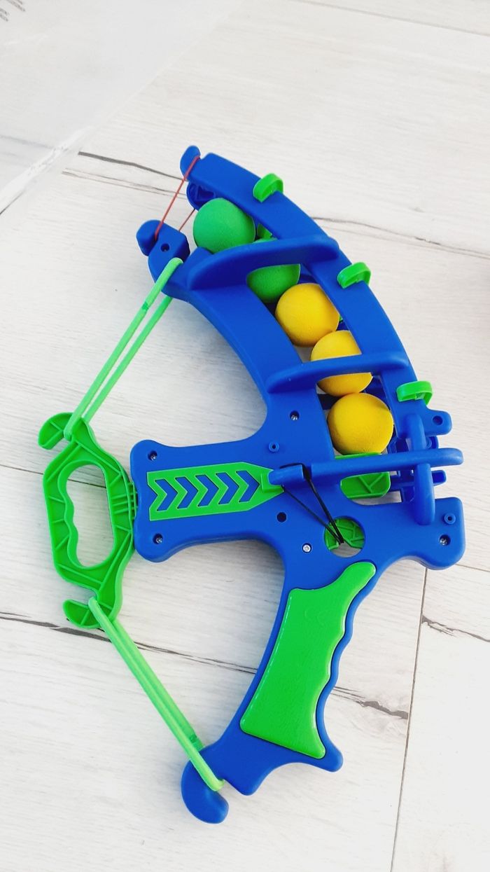 Jeu jouet type arbalète pistolet avec 5 balles et 6 cibles Neuf - photo numéro 3