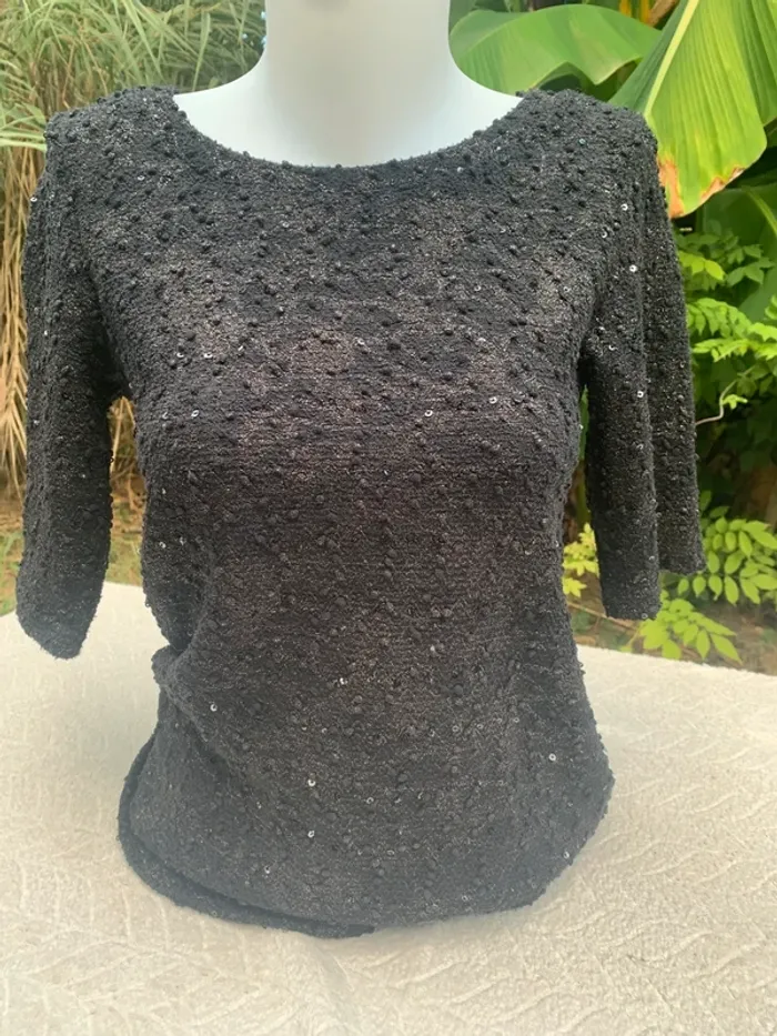 Tee shirt paillettes taille 38 manches courtes