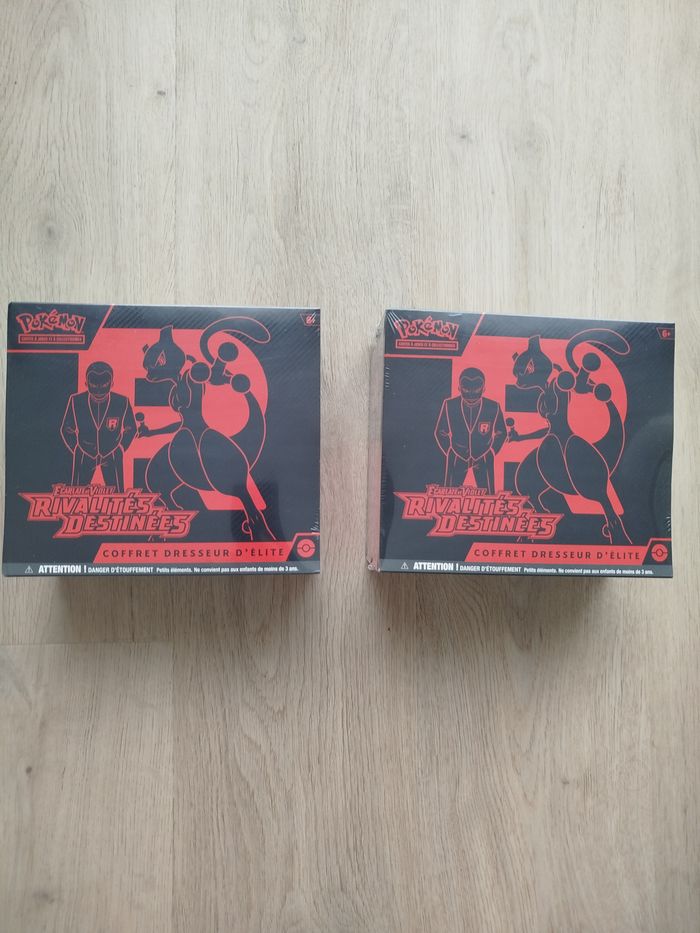 Duo de Coffrets EV10 Rivalités Destinées (Pokémon) Neuf et Scellé