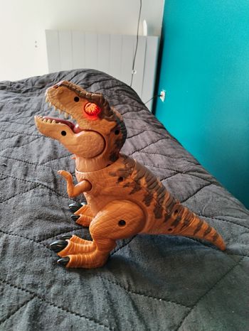Dinosaure interactif