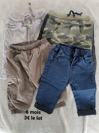 Lot 4 pantalons