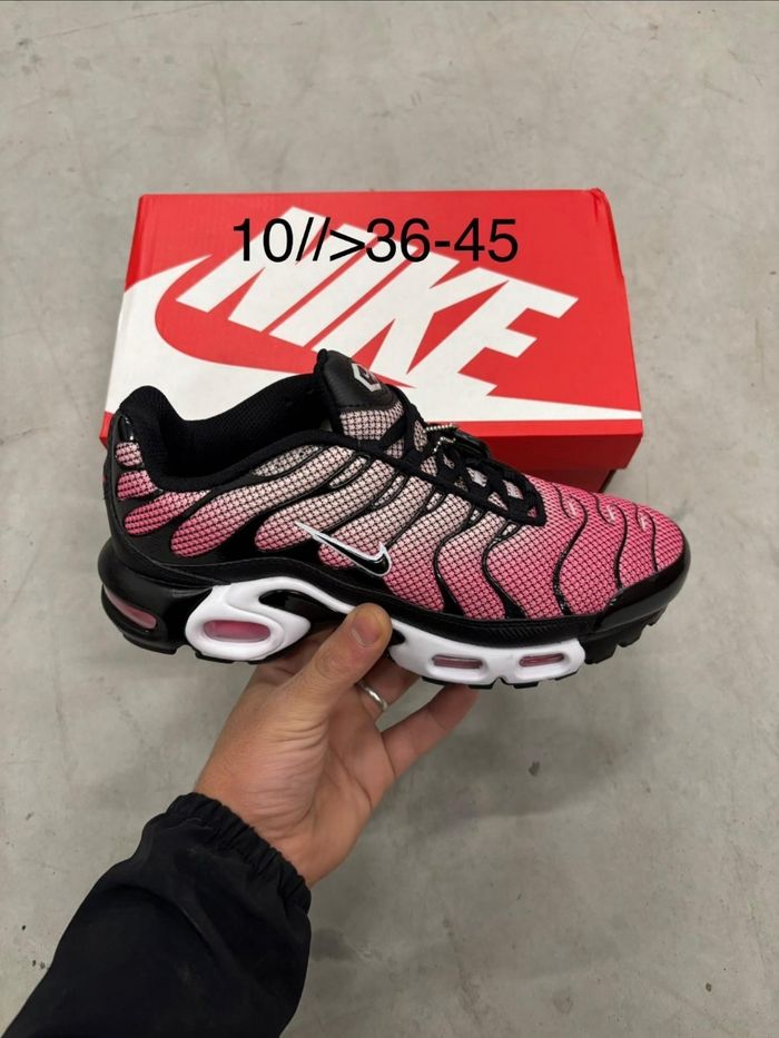 Nike tn vrunk noir rose 42 - photo numéro 3
