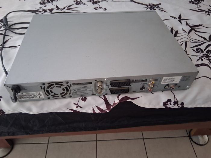 Lecteur dvd enregistreur - photo numéro 2