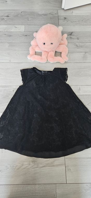 Robe dentelle noire