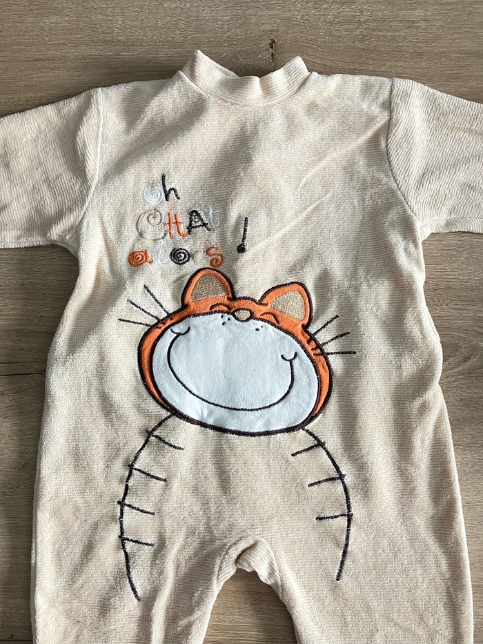 Pyjama velours 6 mois 🐱 - photo numéro 2