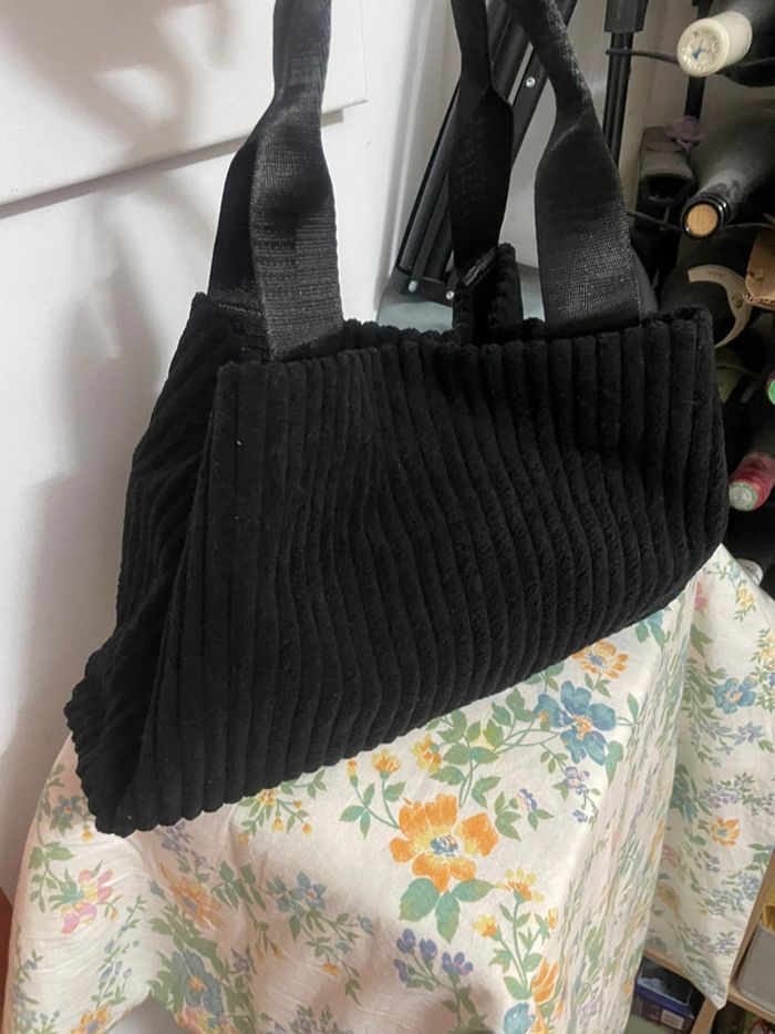 Sac Fourre-Tout Chic en Velours Côtelé Noir pour Femme - photo numéro 7