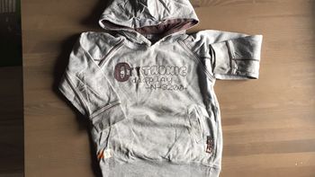 Pull capuche