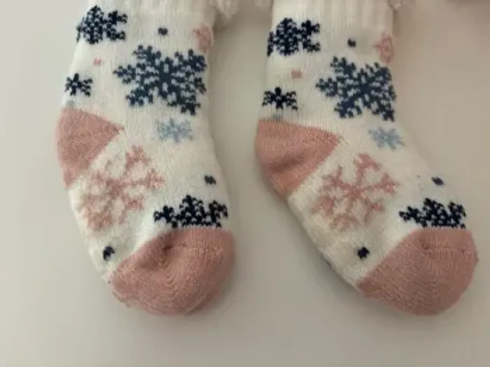 Chaussons 24 - photo numéro 5