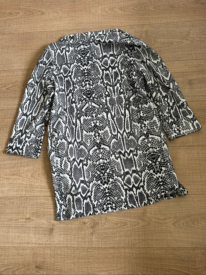 Veste imprimée mi longue taille unique jamais portée - photo numéro 9