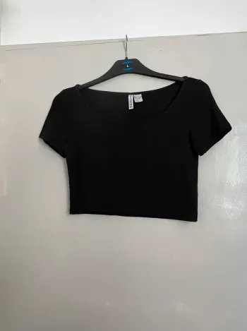 T-shirt croc top