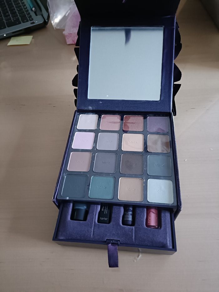 PALETTE VELOURS TARTE EDITION LIMITE - photo numéro 6