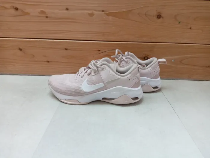 Basket Nike zoom bella taille 40 - photo numéro 4