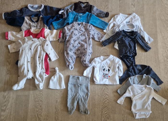 Lot vêtements enfant